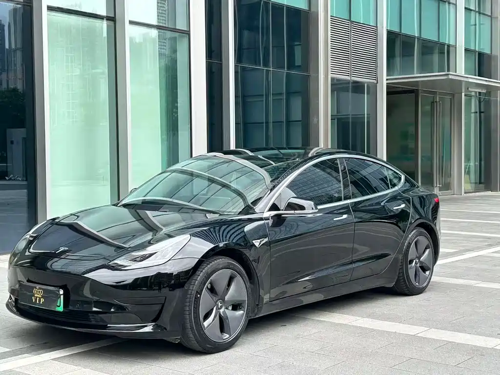 Tesla Model 3 2020 — фото 3