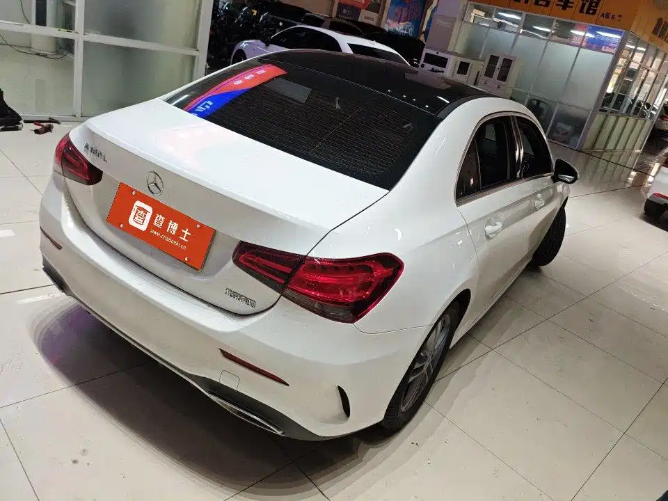 Mercedes-Benz A-Class 2023 — фото 2
