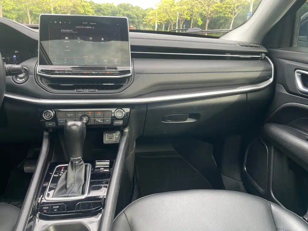 Jeep Compass 2022 — фото 15