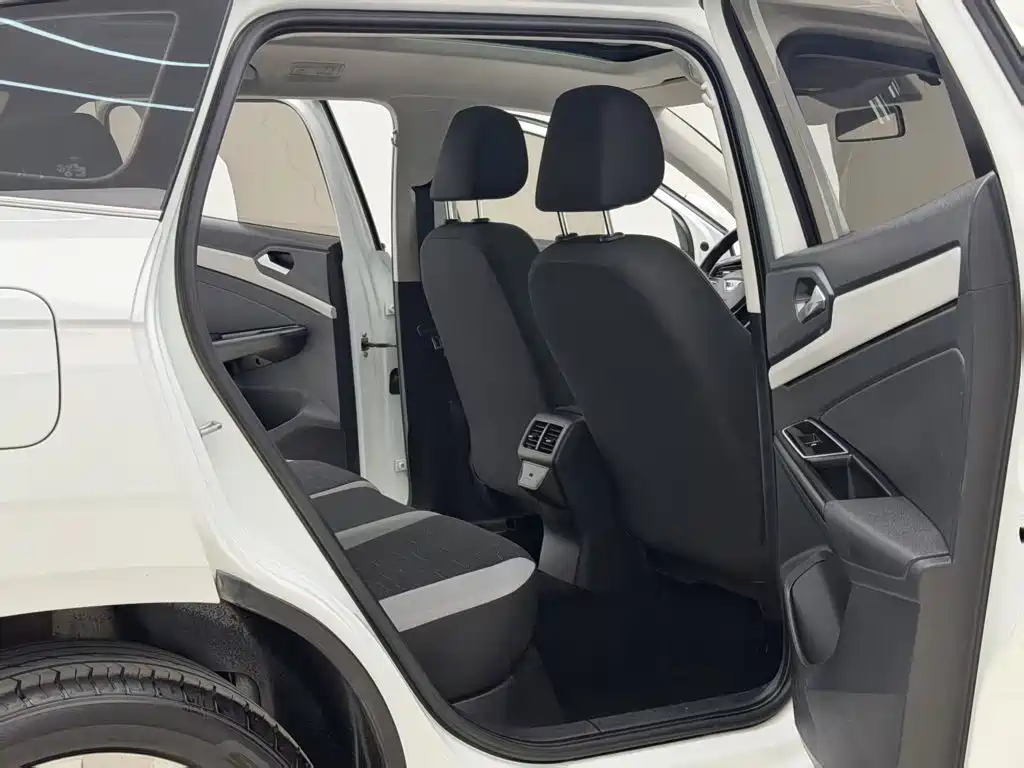 Jetta VS7 2023 — фото 16