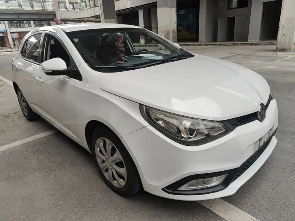 MG MG5 2016