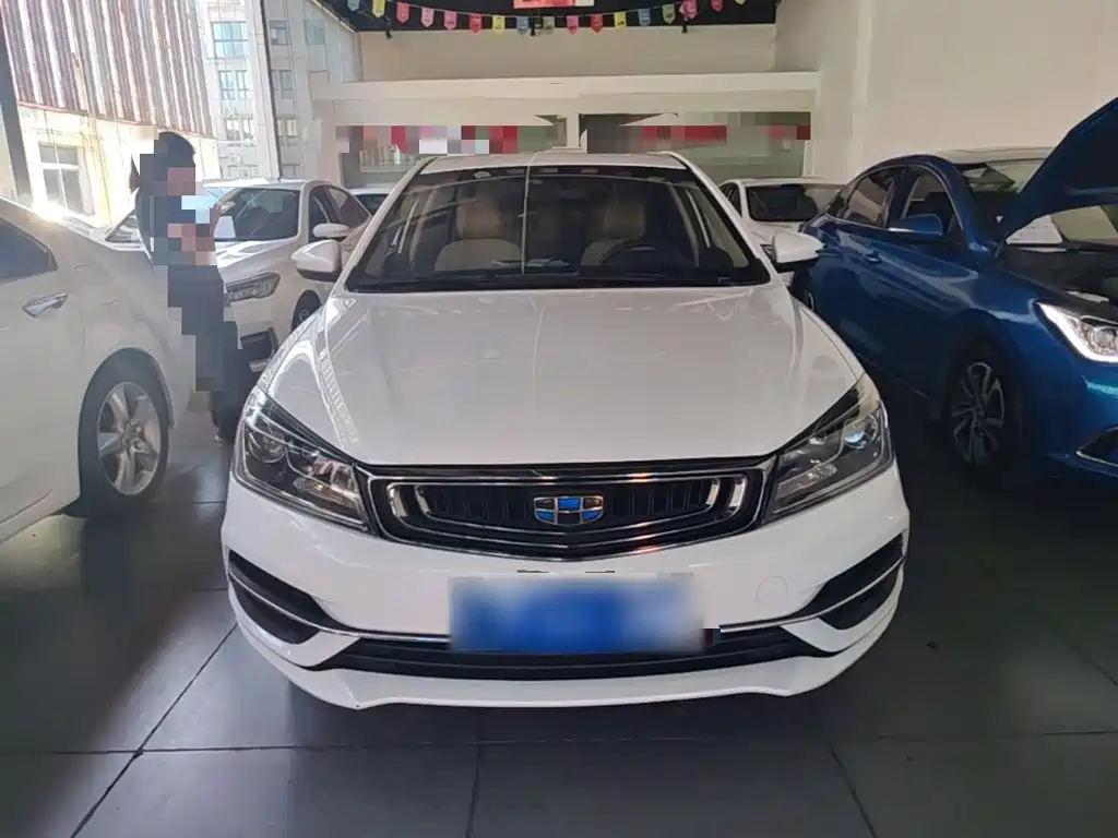 Geely Emgrand 2018