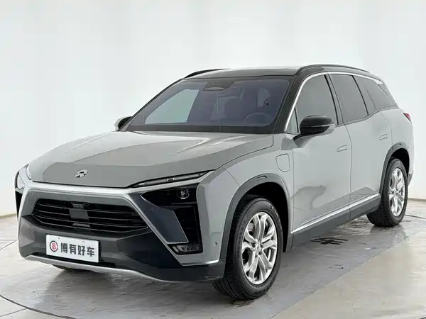 NIO ES8 2021