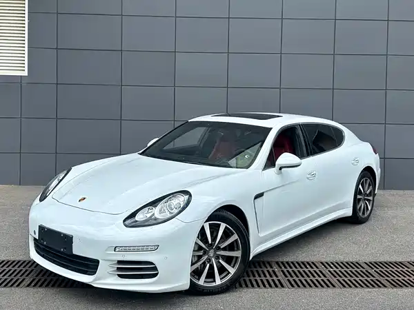 Porsche Panamera 2014