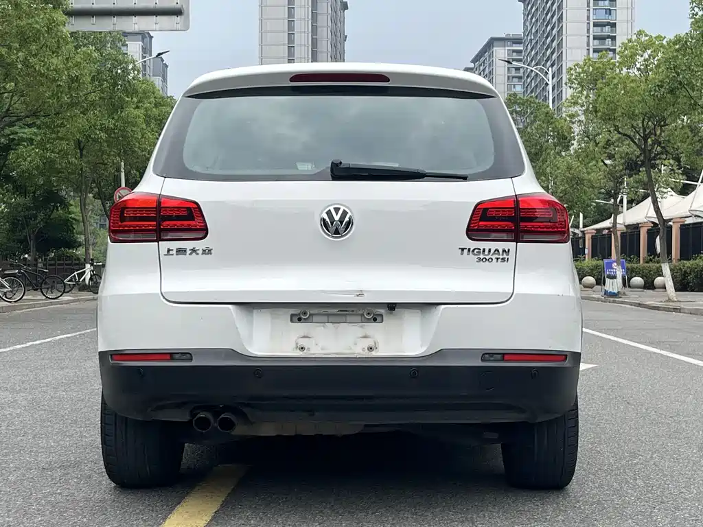 Volkswagen Tiguan 2016 — фото 8