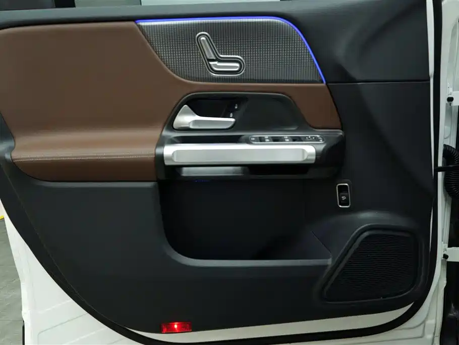 Mercedes-Benz GLB 2022 — фото 16