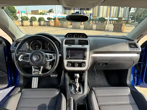 Volkswagen Scirocco 2015