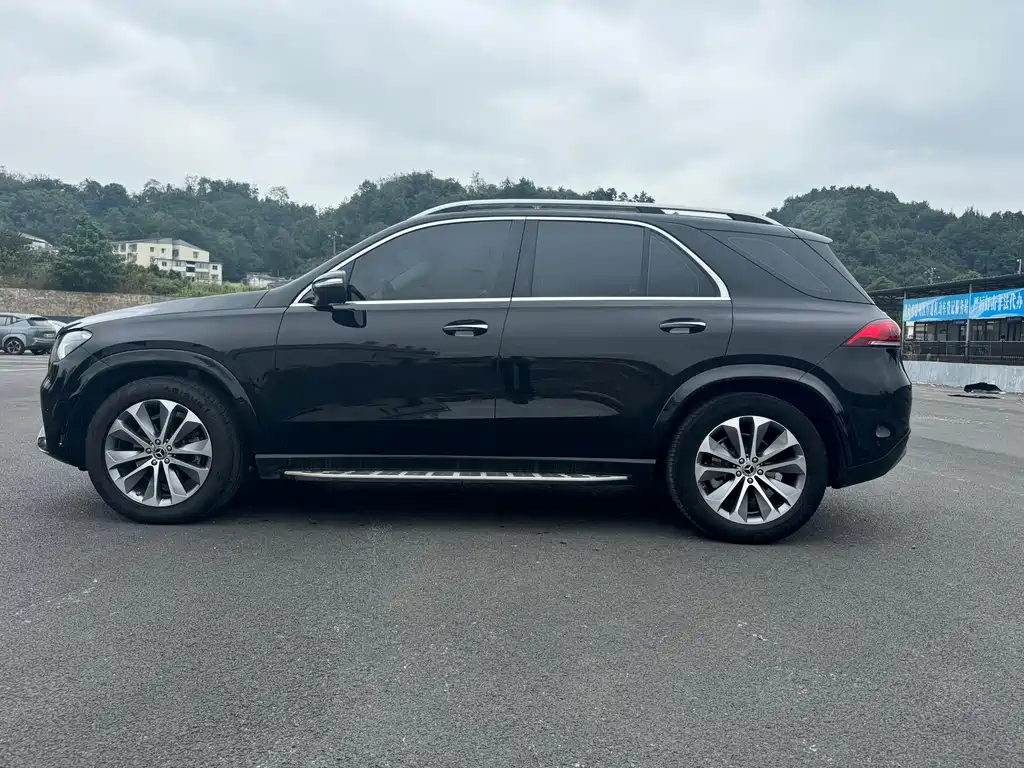 Mercedes-Benz GLE 2023 — фото 10