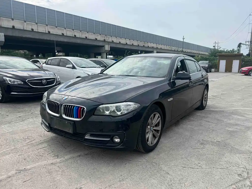 BMW 5 Series 2016