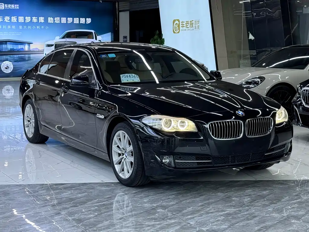 BMW 5 Series 2012 — фото 2