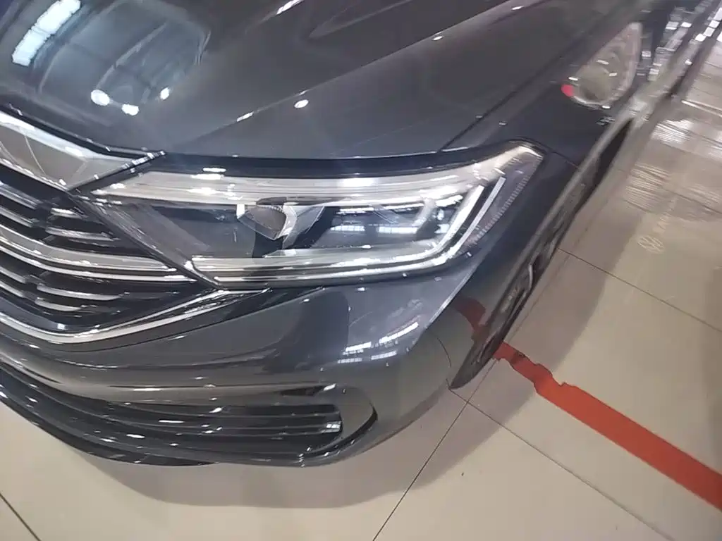 Volkswagen Sagitar 2024 — фото 24