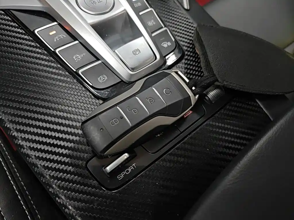 BYD Pro New Energy 2020 — фото 9