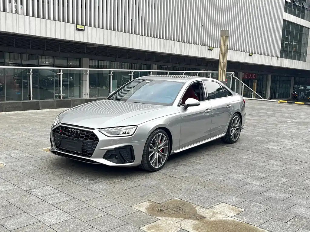 Audi S4 2023
