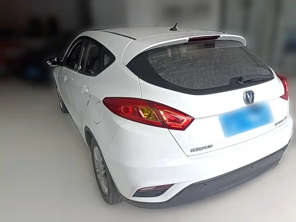 Changan Eado XT 2014 — фото 9