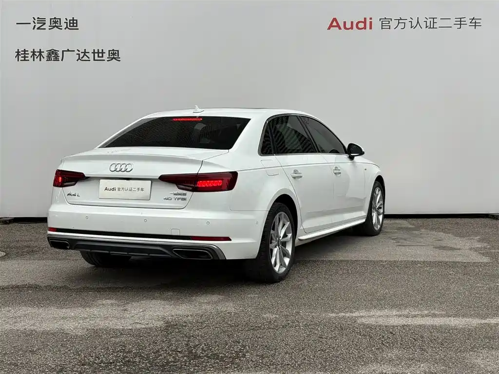Audi A4L 2020 — фото 4