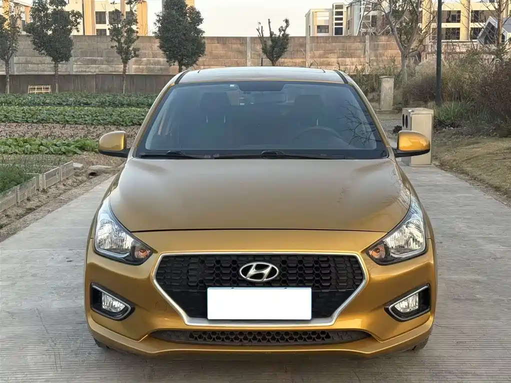 Hyundai Verna 2017 — фото 2