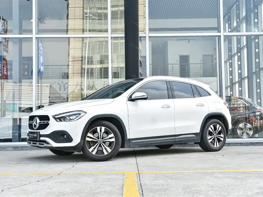 Mercedes-Benz GLA 2024 — фото 2