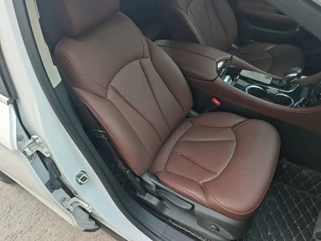 Buick Envision Plus 2019 — фото 25