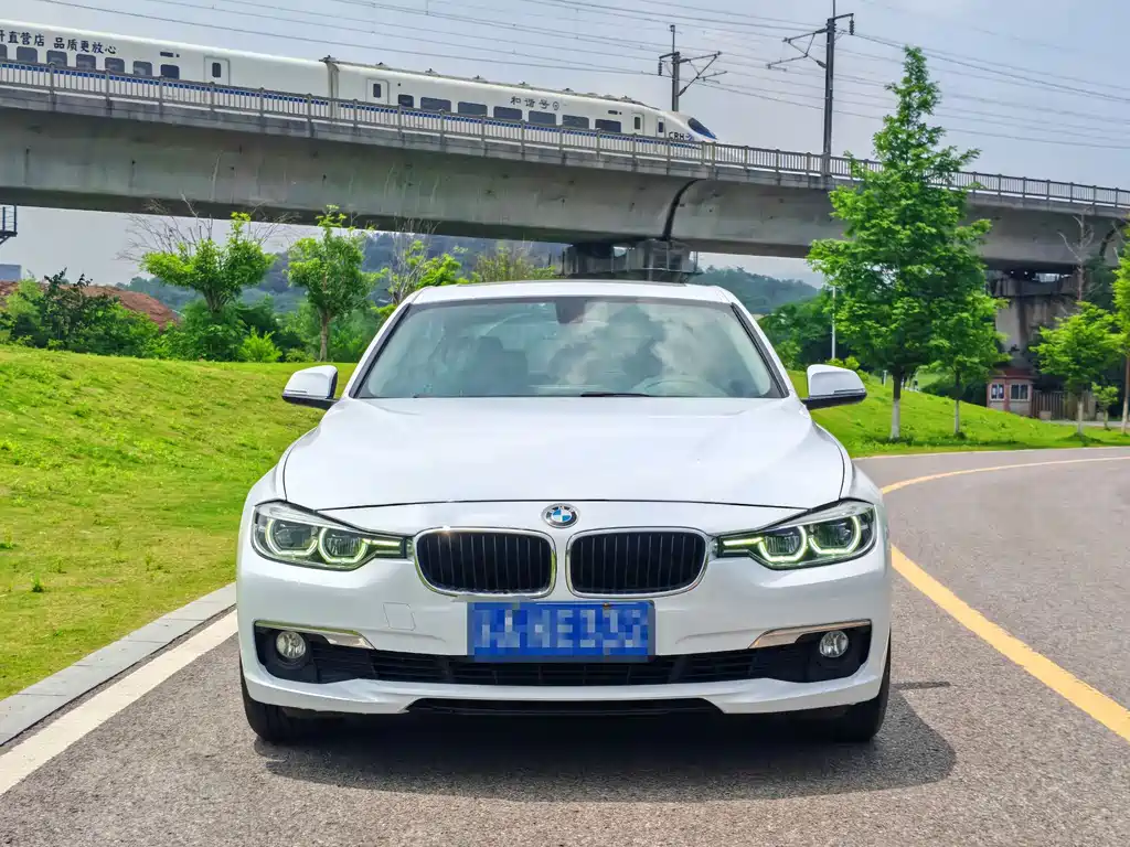 BMW 3 Series 2016