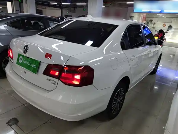 Volkswagen Jetta 2018