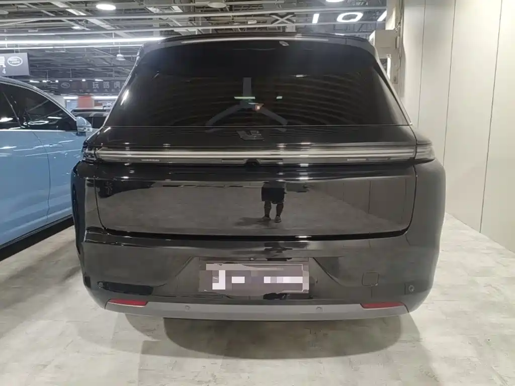 Li Auto Li L8 2023