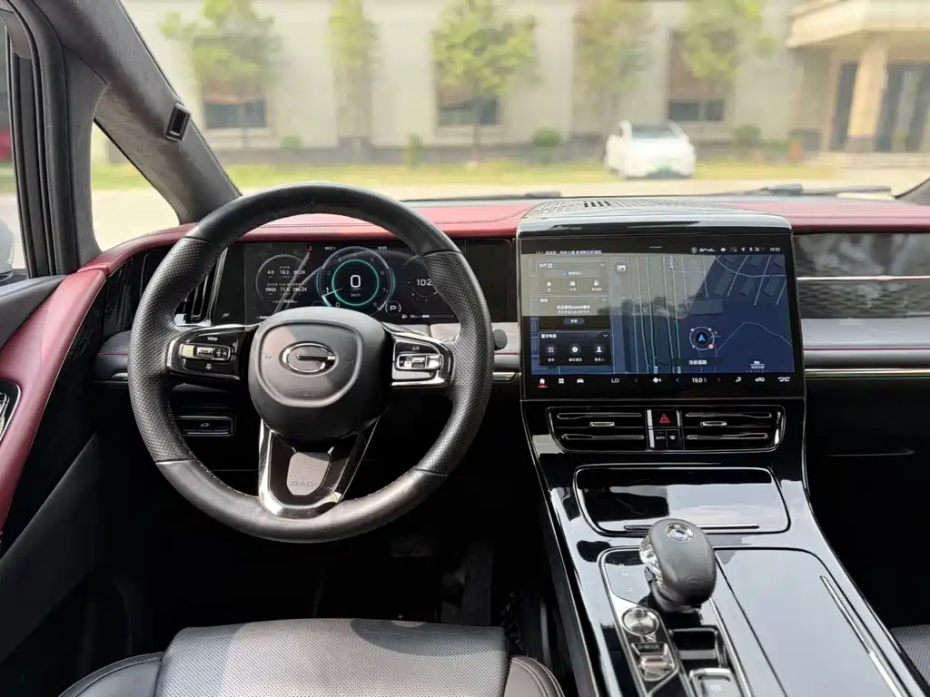 GAC Motor Trumpchi M8 2023 — фото 10