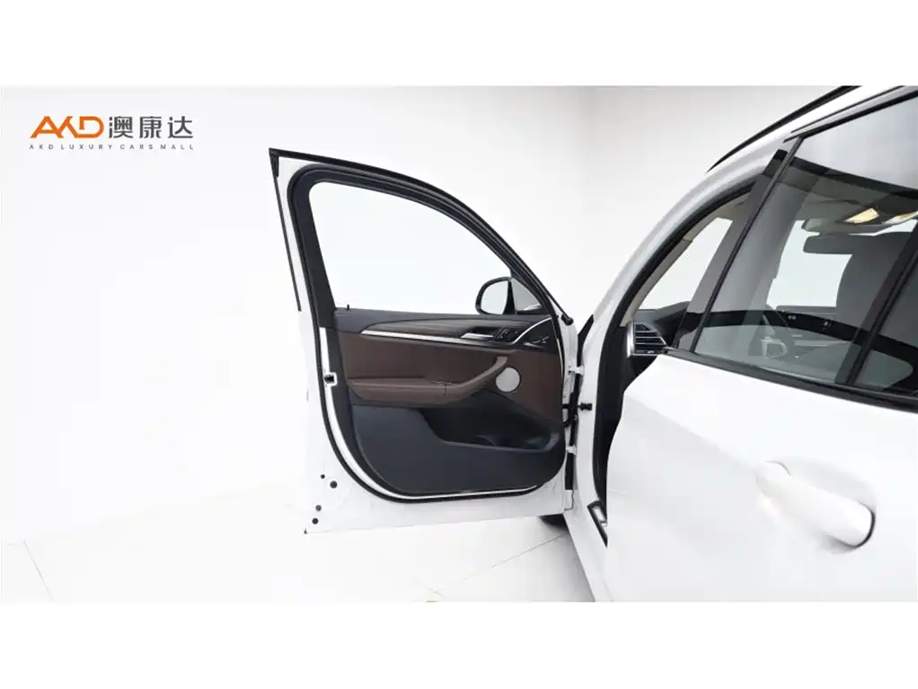 BMW X3 2022 — фото 10