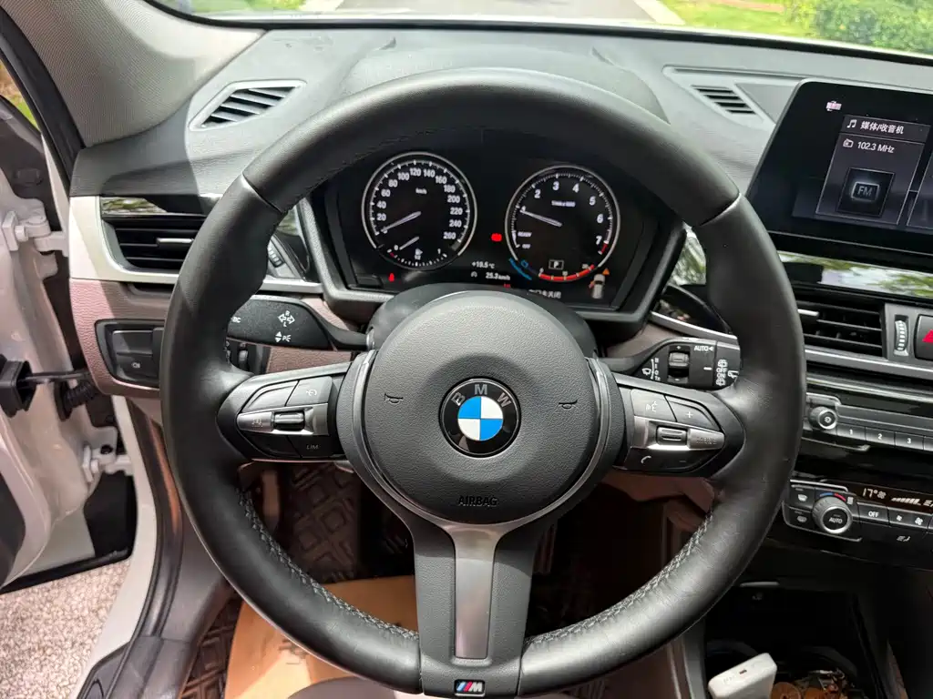 BMW X1 2023 — фото 23