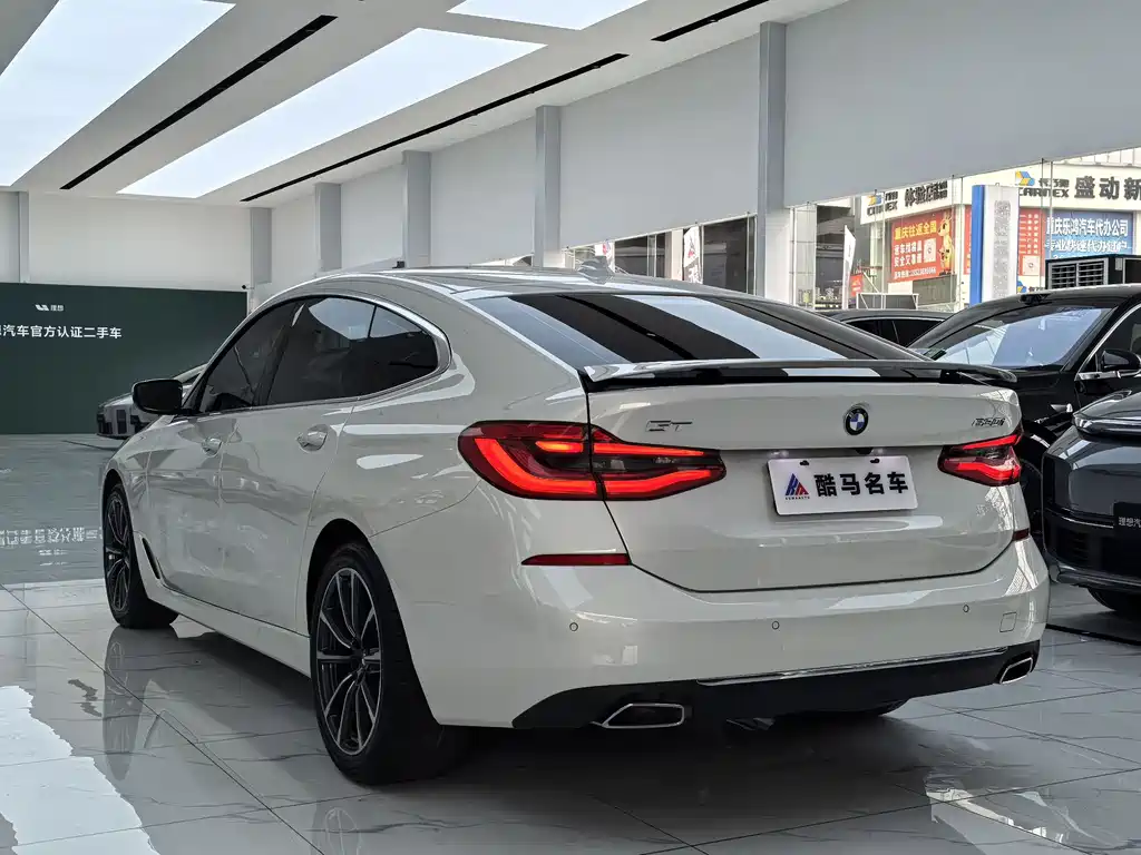 BMW 6 Series GT 2020 — фото 13