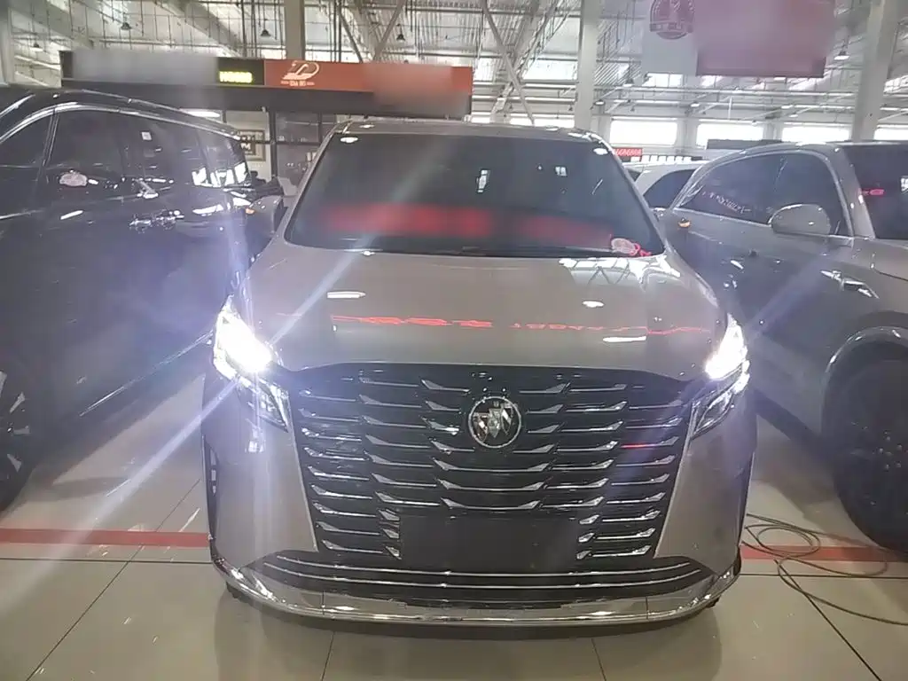 Buick GL8 2023
