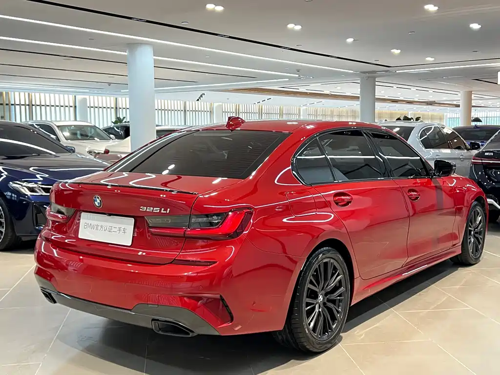 BMW 3 Series 2020 — фото 19