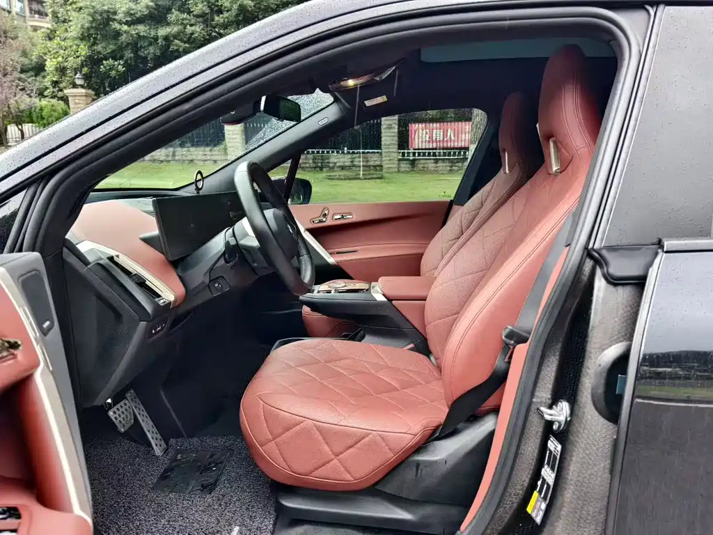 BMW iX 2024