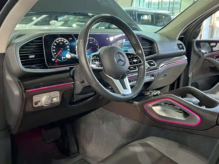 Mercedes-Benz GLS 2021 — фото 12