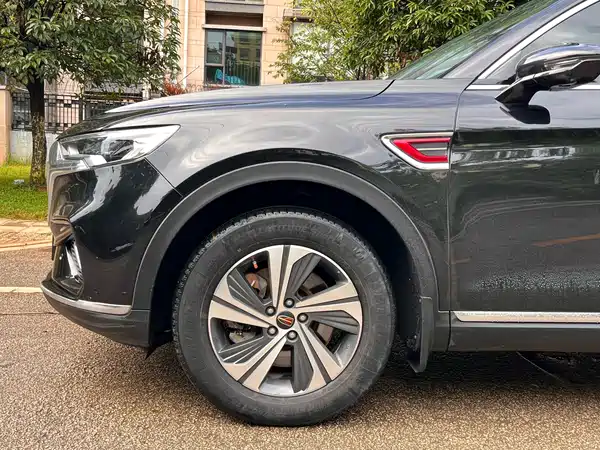 Hongqi HS5 2020