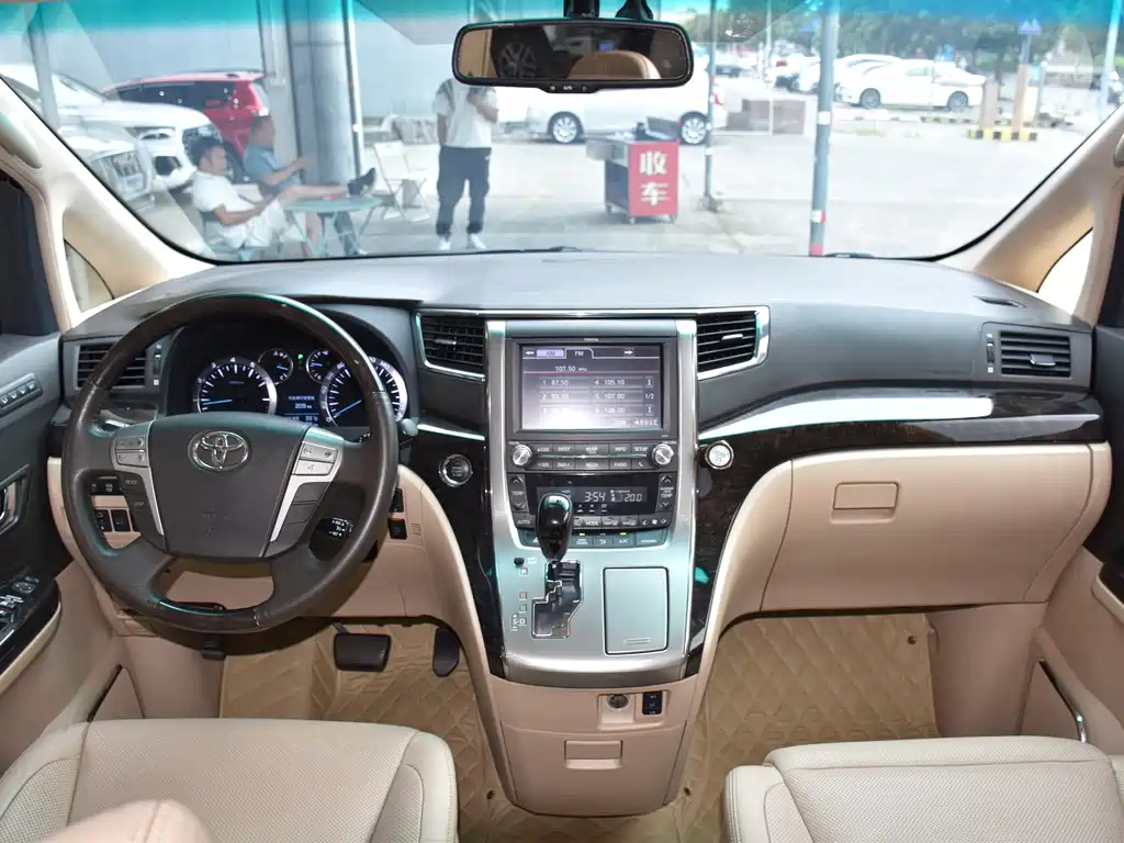 Toyota Alphard 2013 — фото 10
