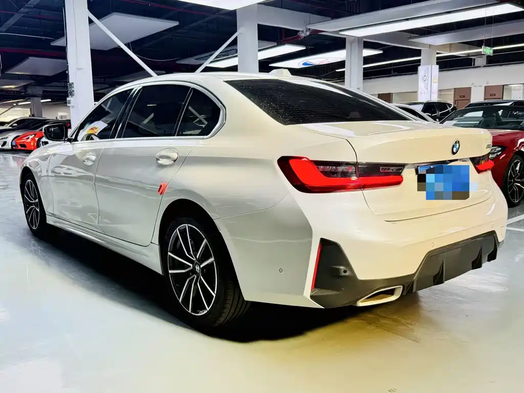 BMW 3 Series 2023 — фото 15