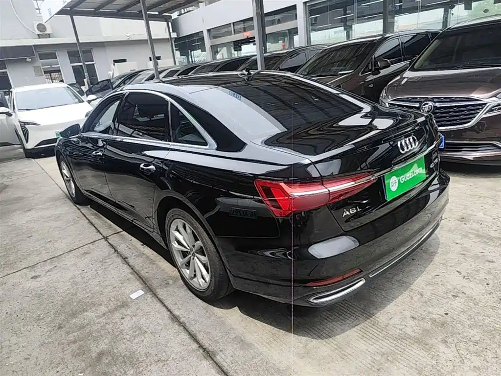 Audi A6L 2019 — фото 23