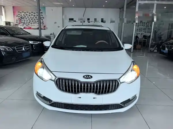 Kia K3 2015