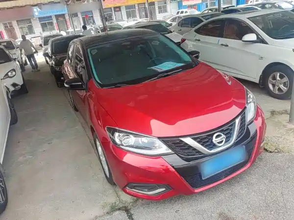Nissan Tiida 2020