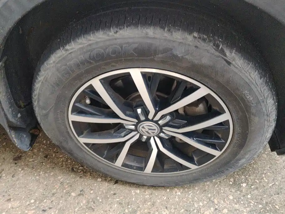 Volkswagen Tiguan L 2017