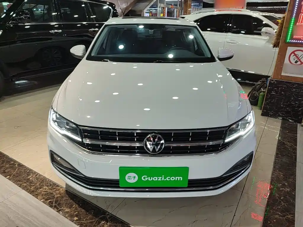Volkswagen Bora 2021