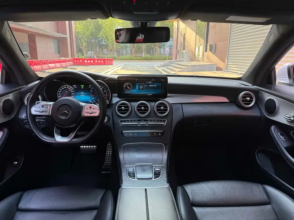 Mercedes-Benz C-Class 2018