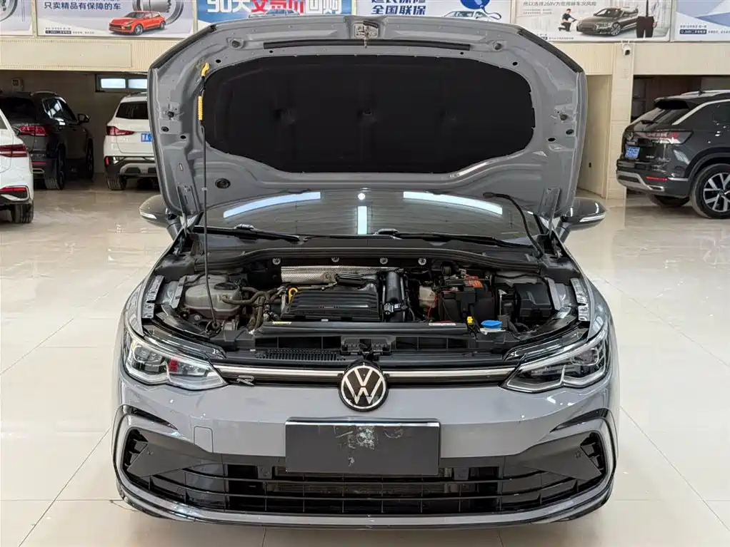 Volkswagen Golf 2022