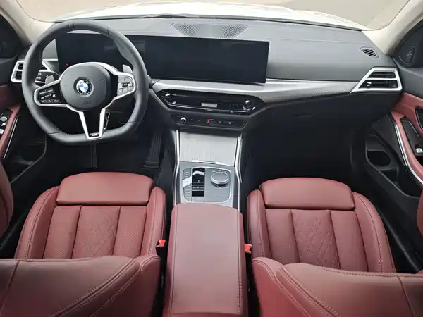 BMW 3 Series 2025