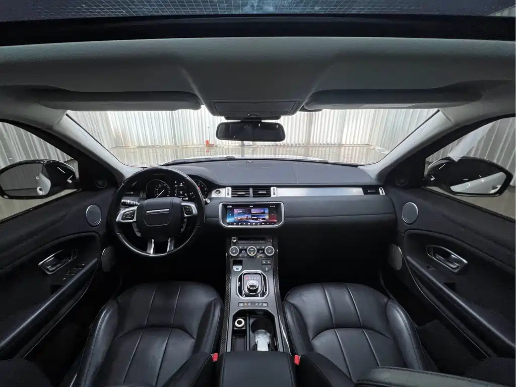 Land Rover Range Rover Evoque 2018 — фото 12