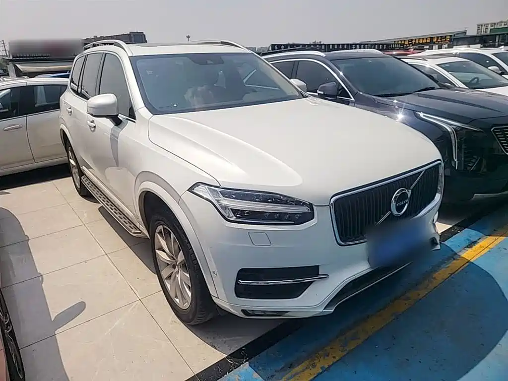 Volvo XC90 2016 — фото 4