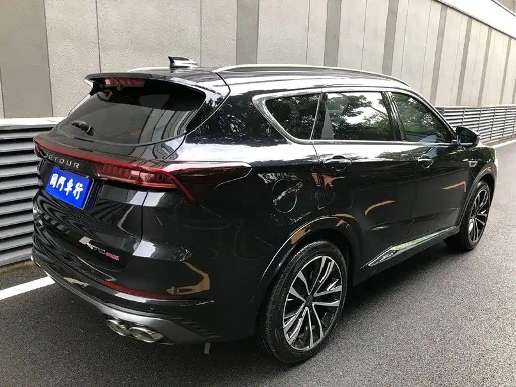 Jetour X70 PLUS 2021 — фото 15