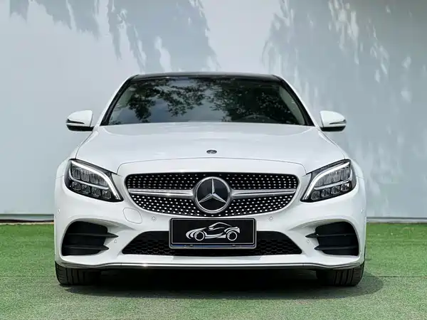 Mercedes-Benz C-Class 2021