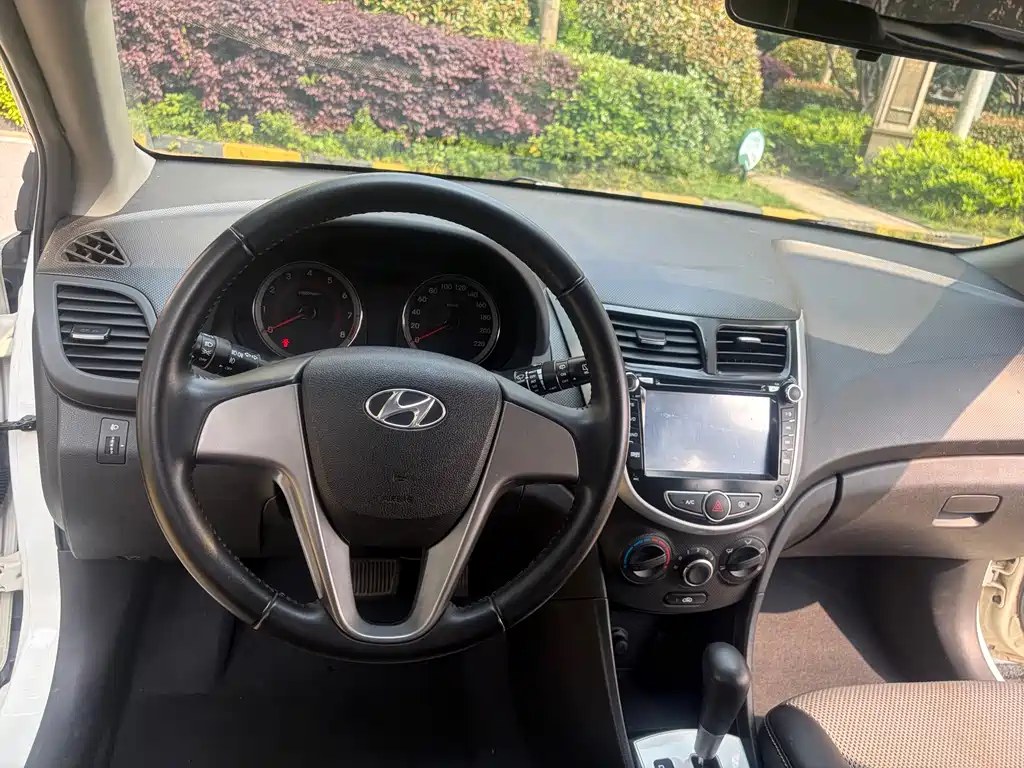 Hyundai Ruiyi 2015 — фото 14