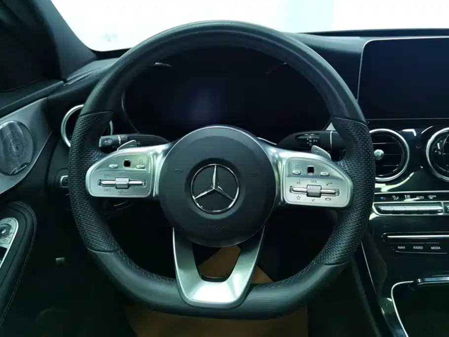 Mercedes-Benz C-Class 2021 — фото 15